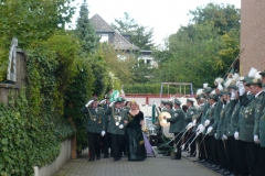 image041